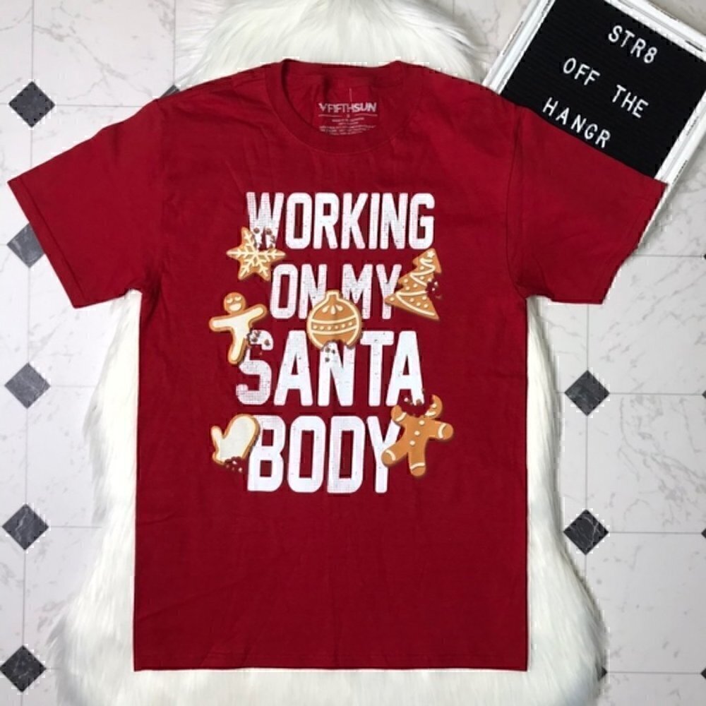 NWT Fifth Sun red Christmas theme graphic tee size S